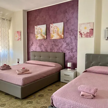 Donna Carmela - Centro Apartment *