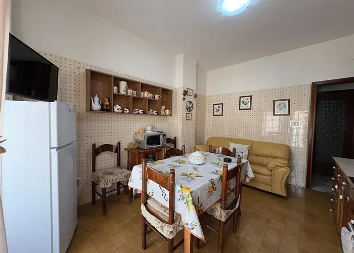 Donna Carmela - Centro 特罗佩阿